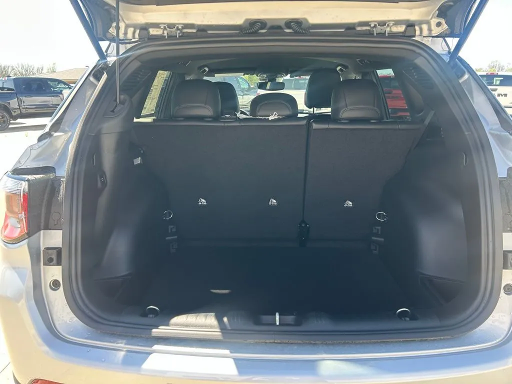 2026 Jeep Compass Limited Altitude - Photo 11