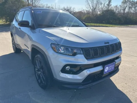 Photos of 2026 Jeep Compass Limited for sale in Newton, IA at Gregg Young of Newton
