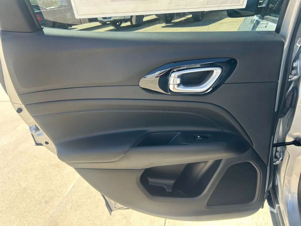 2026 Jeep Compass Limited Altitude - Photo 13