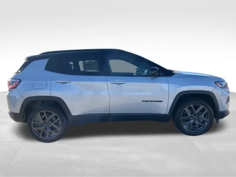 More photos of 2026 Jeep Compass Limited at Gregg Young of Newton, IA