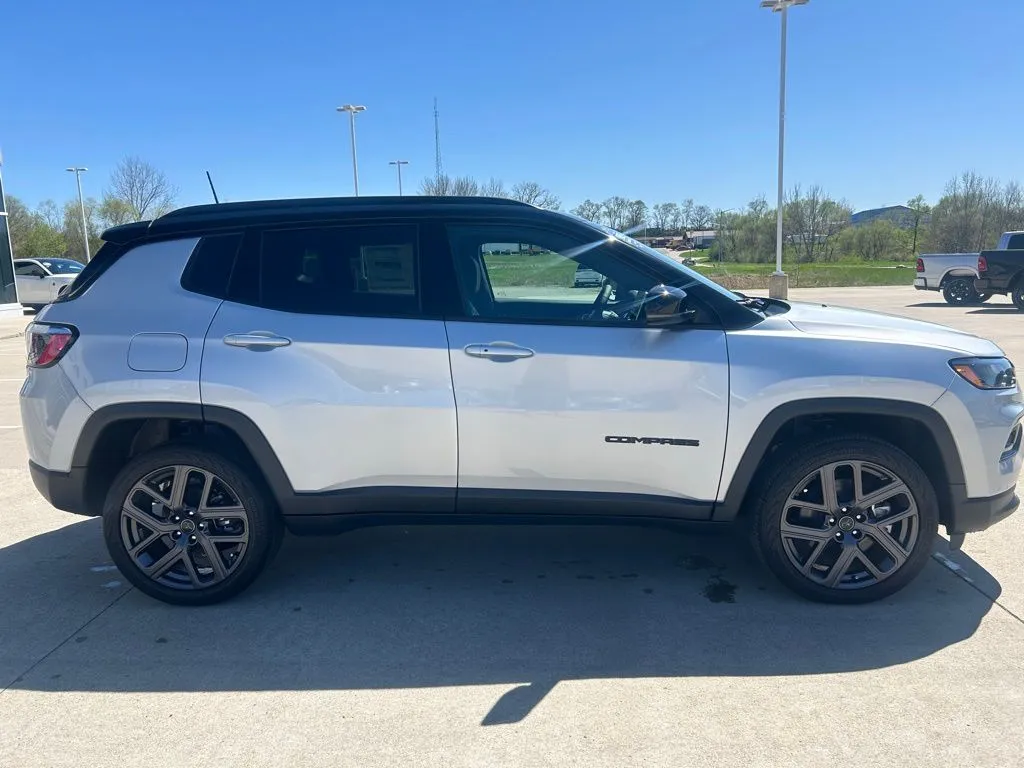 2026 Jeep Compass Limited Altitude - Photo 7
