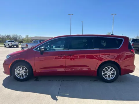 Photos of 2026 Chrysler Pacifica Select for sale in Newton, IA at Gregg Young of Newton