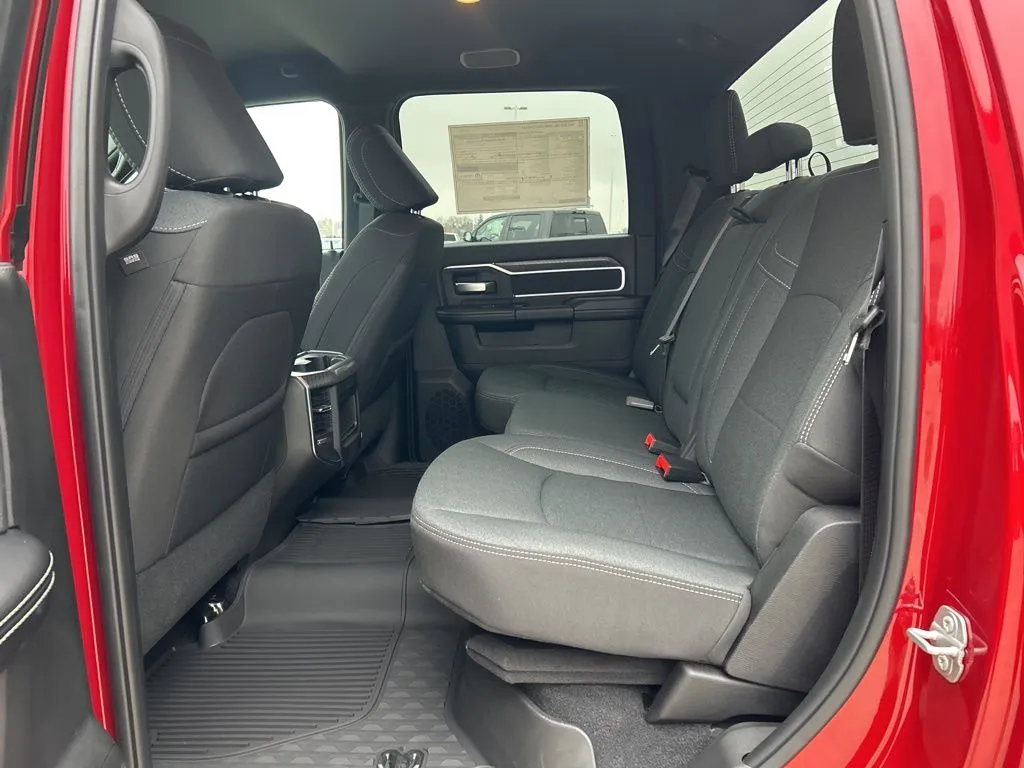 2026 Ram 2500 Big Horn photo 4