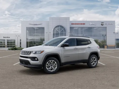 Photos of 2026 Jeep Compass Latitude for sale in Newton, IA at Gregg Young of Newton