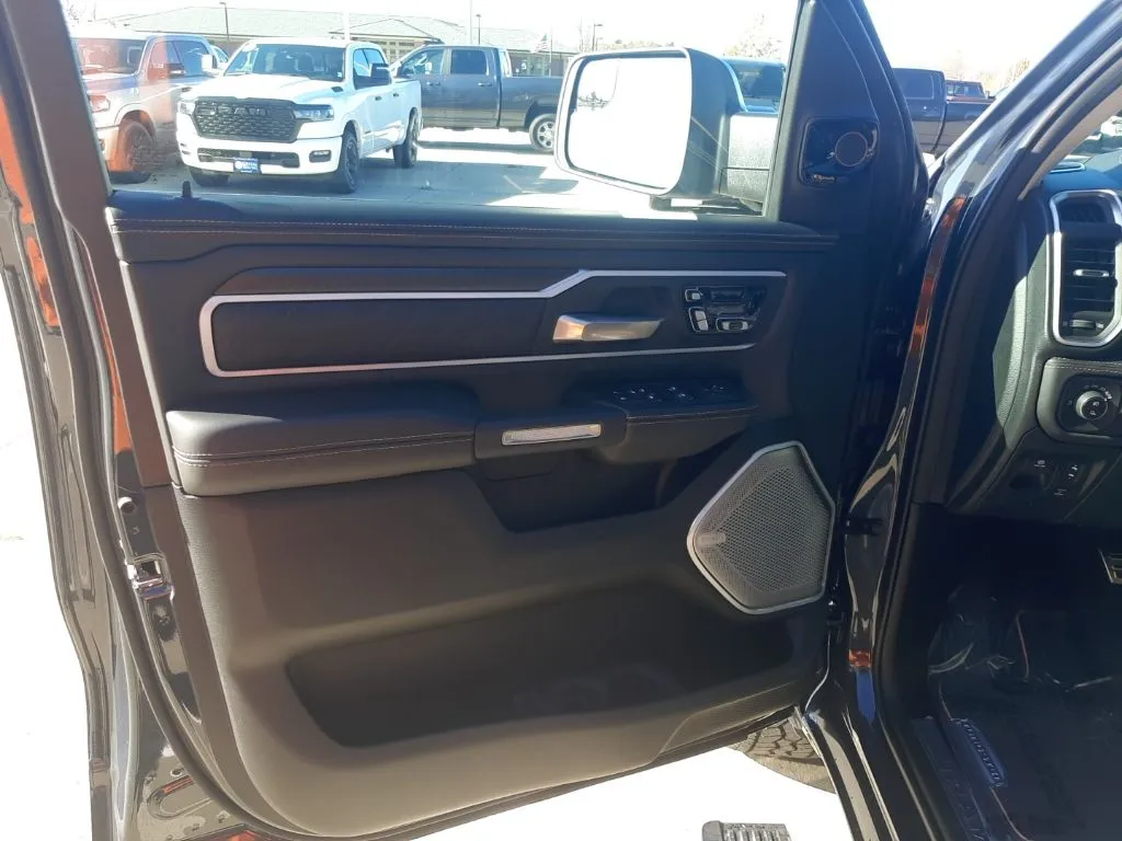 2026 Ram 1500 photo 4