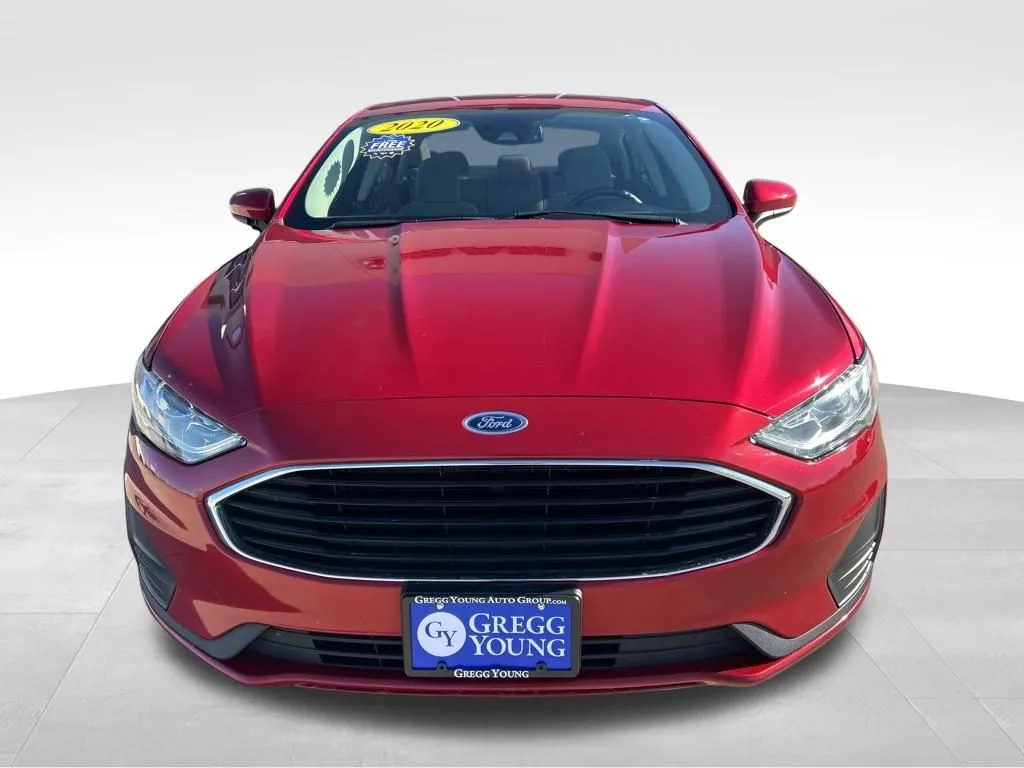 2020 Ford Fusion S photo 4