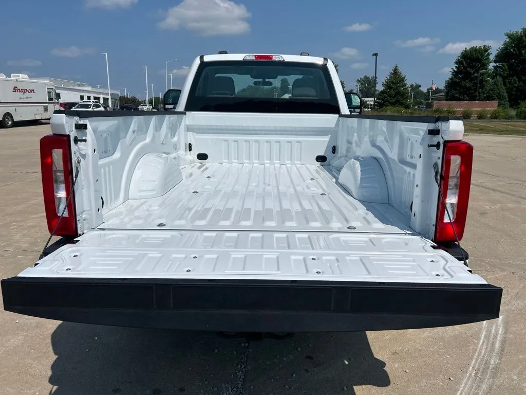 2026 Ford F-250 Super Duty XL - Photo 18