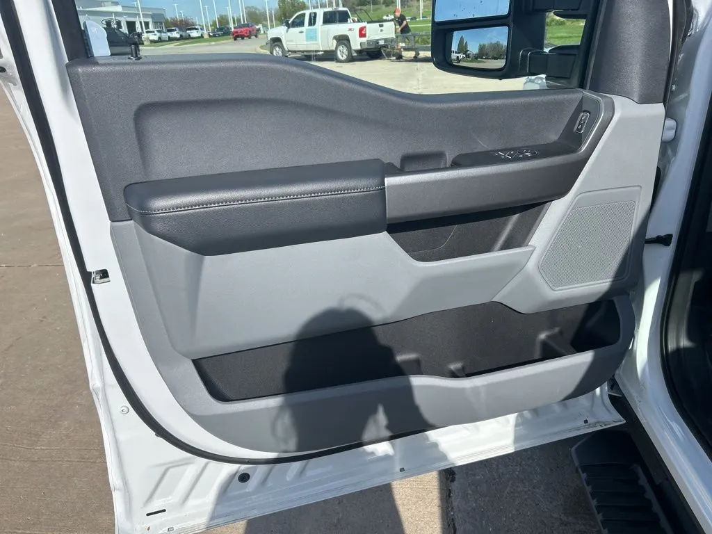 2026 Ford F-250 Super Duty XL - Photo 14