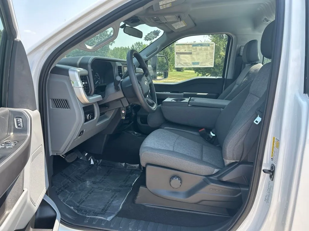 2026 Ford F-250 Super Duty XL - Photo 16