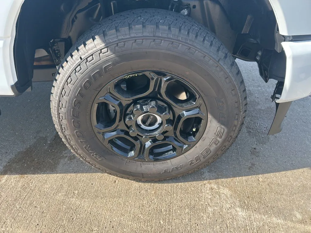 2026 Ford F-250 Super Duty XL - Photo 33