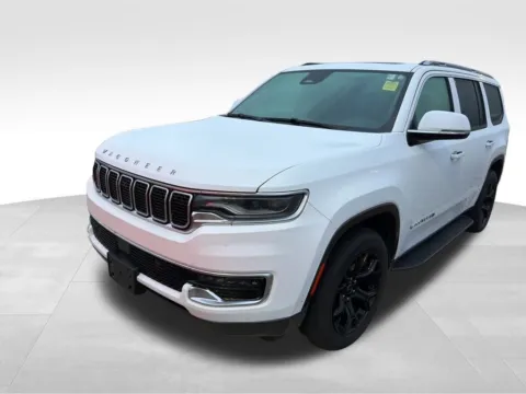 More photos of 2022 Jeep Wagoneer Series I at Gregg Young Ford of Newton, IA