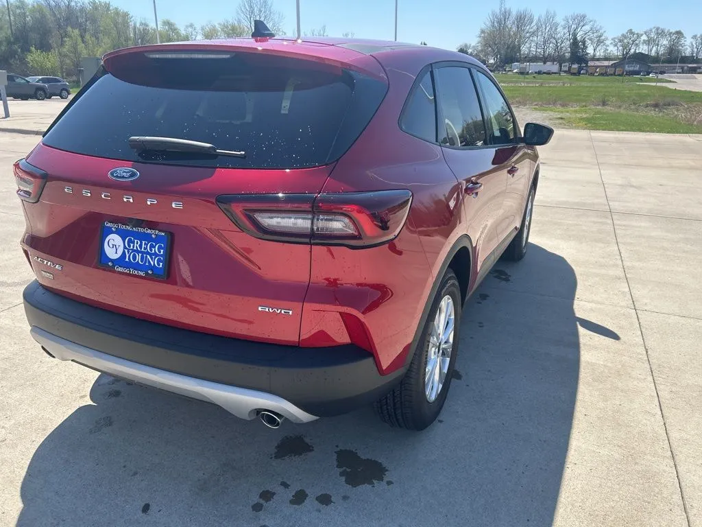 2026 Ford Escape Active - Photo 6