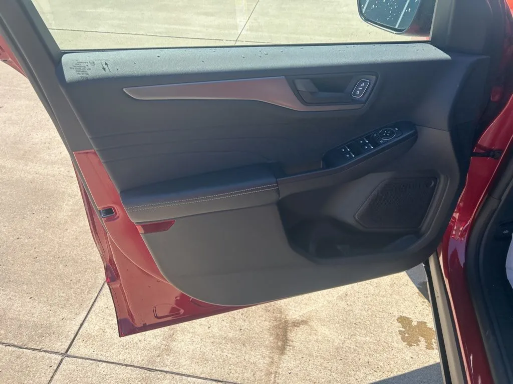 2026 Ford Escape Active - Photo 13