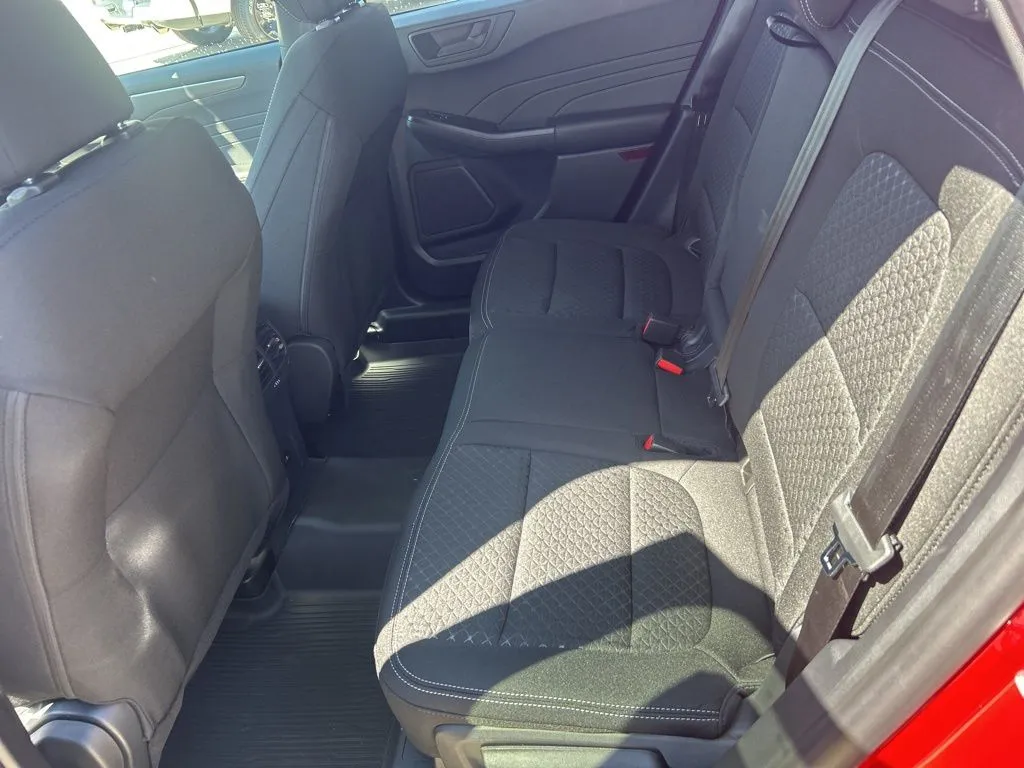 2026 Ford Escape Active - Photo 15