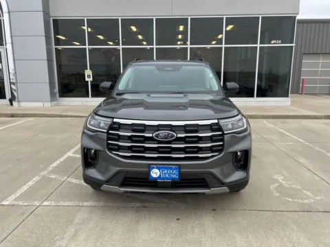 Photos of 2026 Ford Explorer Active for sale in Newton, IA at Gregg Young Ford of Newton