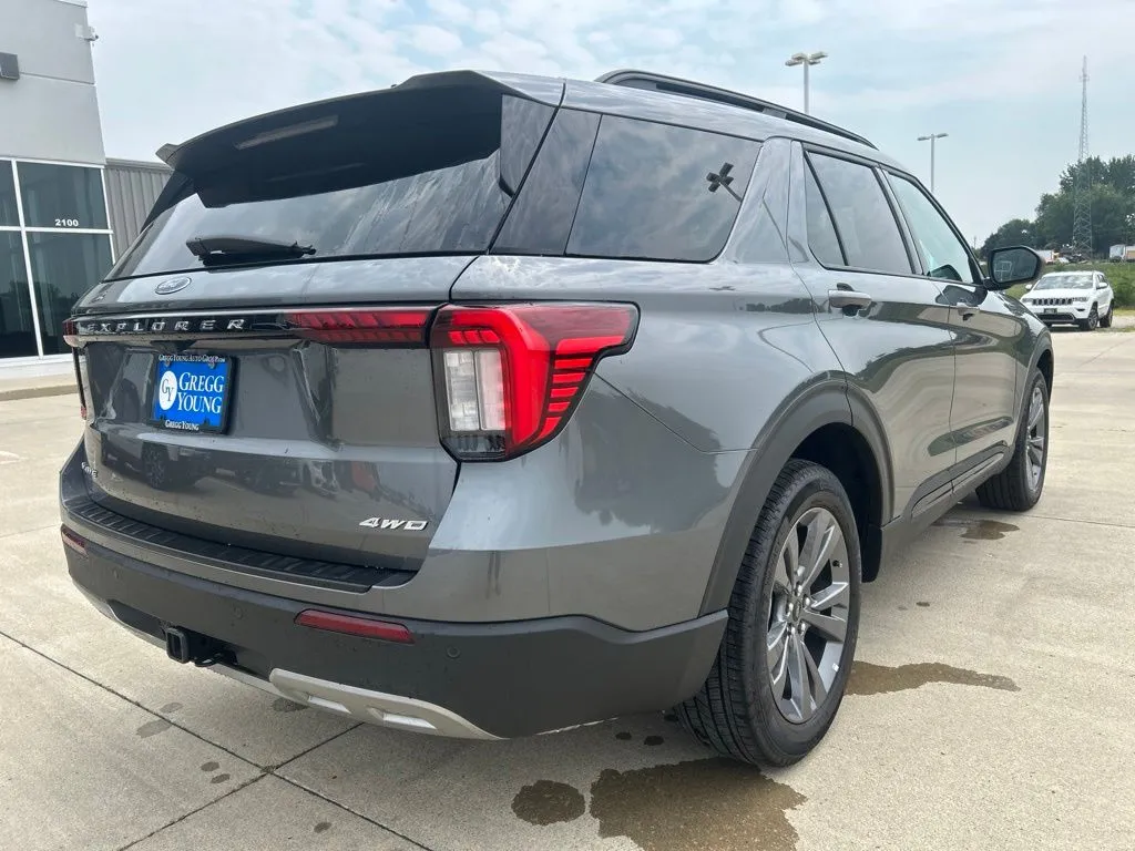 2026 Ford Explorer Active - Photo 7