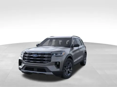 Photos of 2026 Ford Explorer Active for sale in Newton, IA at Gregg Young Ford of Newton