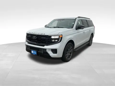 Photos of 2026 Ford Expedition Max Platinum for sale in Newton, IA at Gregg Young Ford of Newton