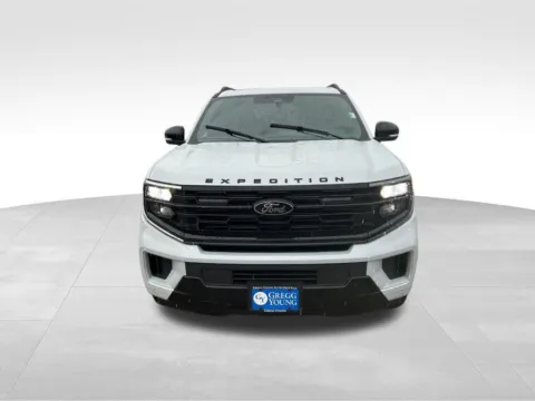 Photos of 2026 Ford Expedition Max Platinum for sale in Newton, IA at Gregg Young Ford of Newton