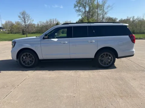 Photos of 2026 Ford Expedition Max Platinum for sale in Newton, IA at Gregg Young Ford of Newton