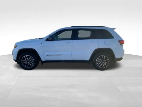 Another view of 2021 Jeep Grand Cherokee Trailhawk for sale in Newton, IA at Gregg Young Ford of Newton