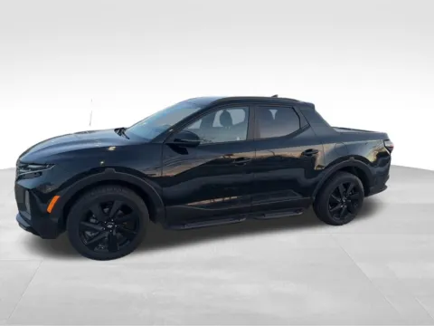 More photos of 2024 Hyundai Santa Cruz NIGHT at Gregg Young Ford of Newton, IA