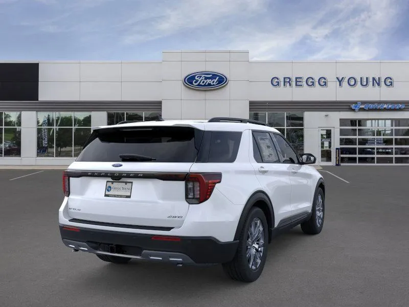 2026 Ford Explorer Active - Photo 8