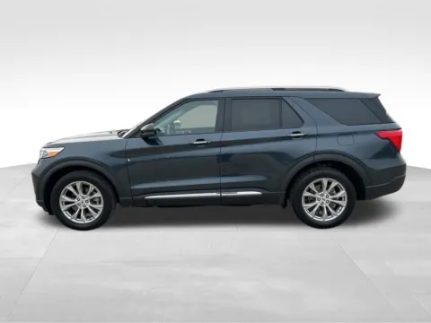 Another view of 2022 Ford Explorer Limited for sale in Newton, IA at Gregg Young Ford of Newton