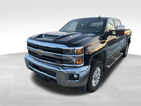 More photos of 2019 Chevrolet Silverado 2500HD LTZ at Gregg Young Ford of Newton, IA