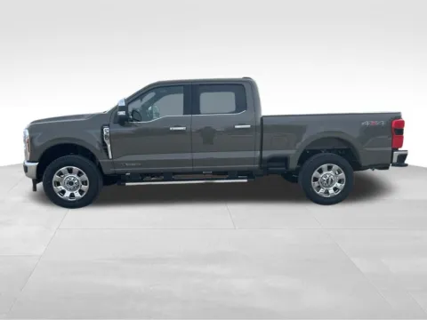 Photos of 2026 Ford F-350SD Lariat for sale in Newton, IA at Gregg Young Ford of Newton