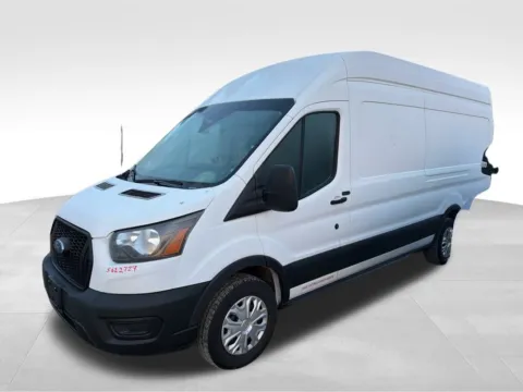 More photos of 2021 Ford Transit-350 at Gregg Young Ford of Newton, IA