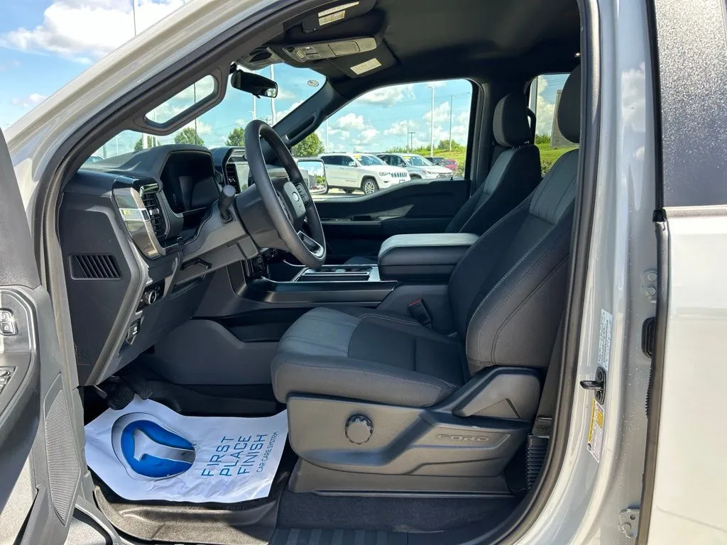 2026 Ford F-150 STX - Photo 15