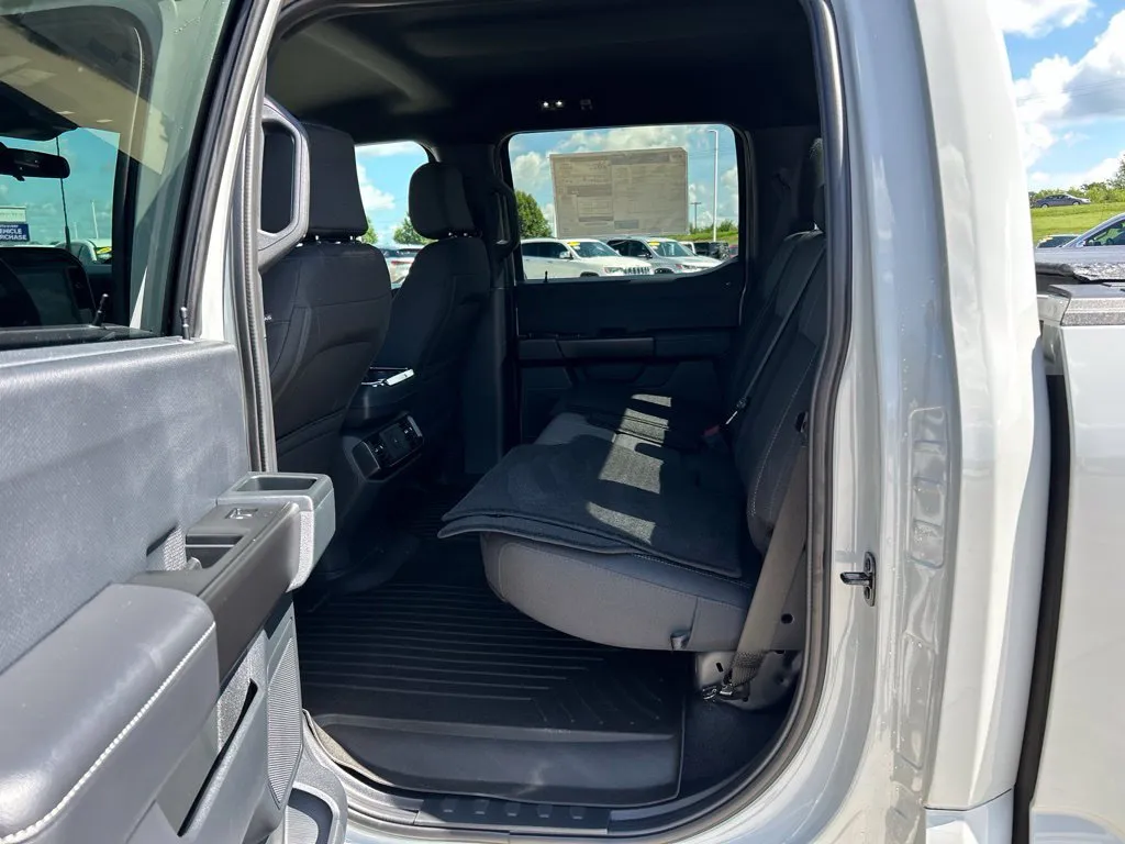 2026 Ford F-150 STX - Photo 17