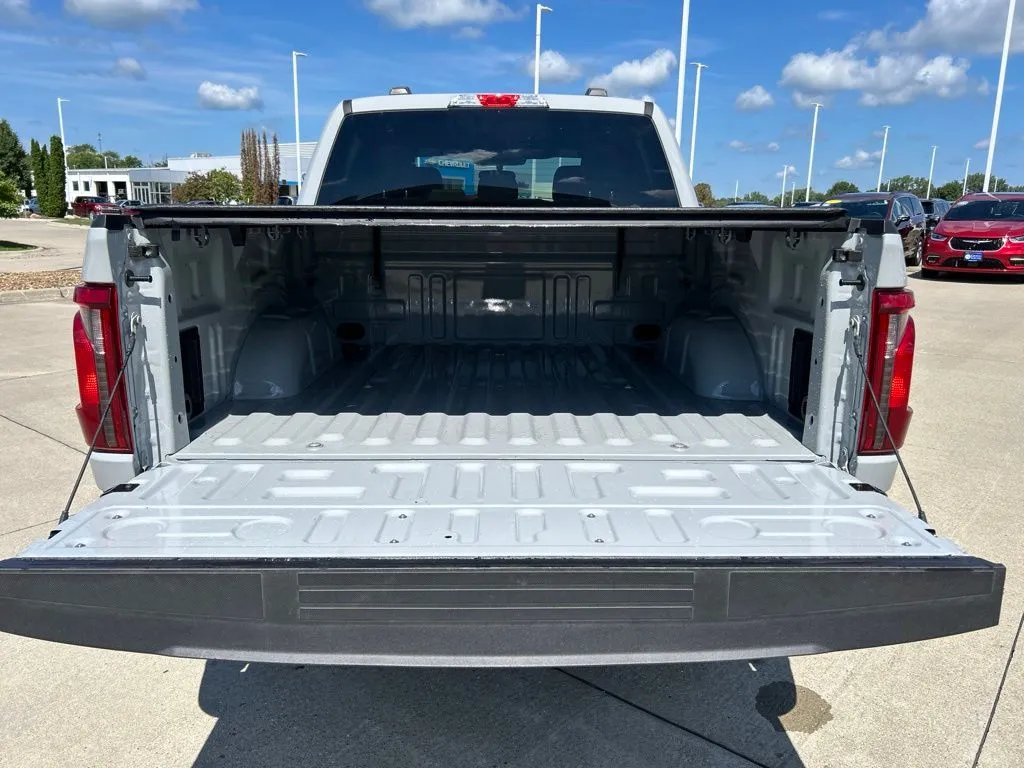 2026 Ford F-150 STX - Photo 11