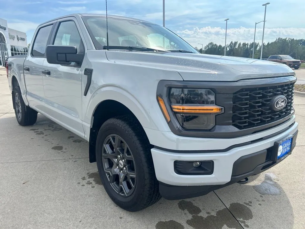 2026 Ford F-150 STX - Photo 9