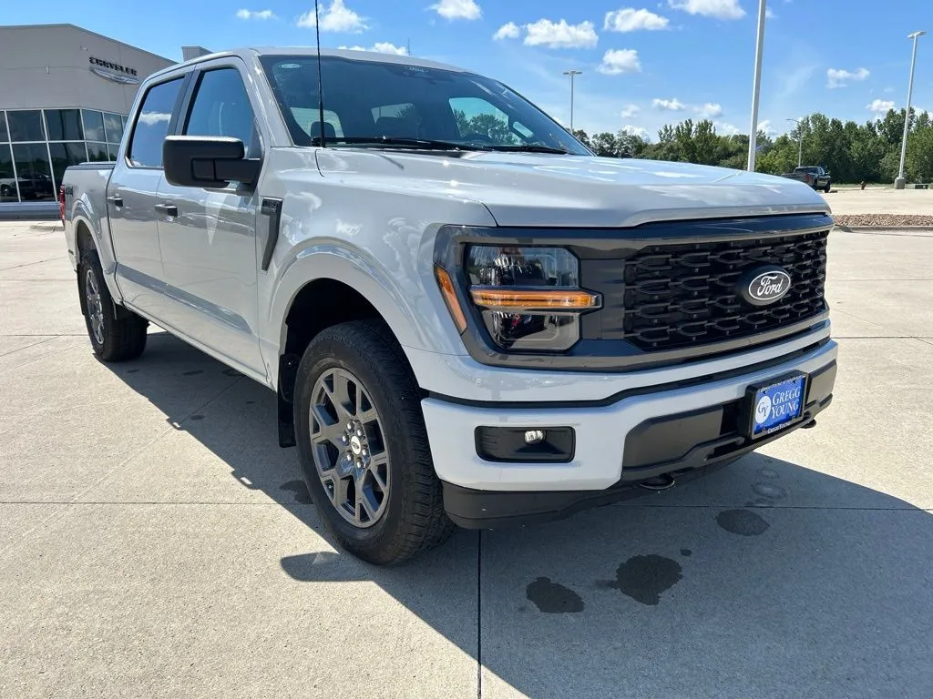 2026 Ford F-150 STX - Photo 9