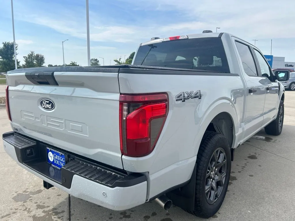 2026 Ford F-150 STX - Photo 6