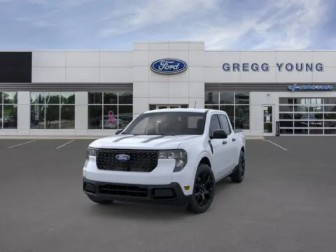 Photos of 2026 Ford Maverick XLT for sale in Newton, IA at Gregg Young Ford of Newton