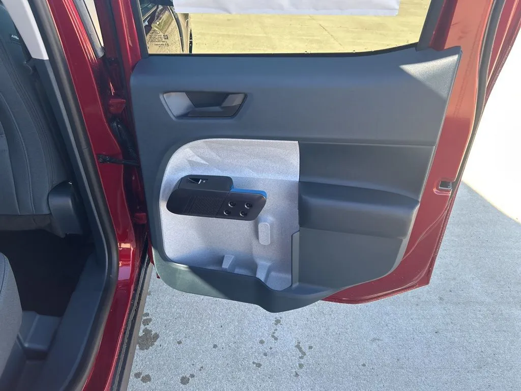 2026 Ford Maverick XLT - Photo 23