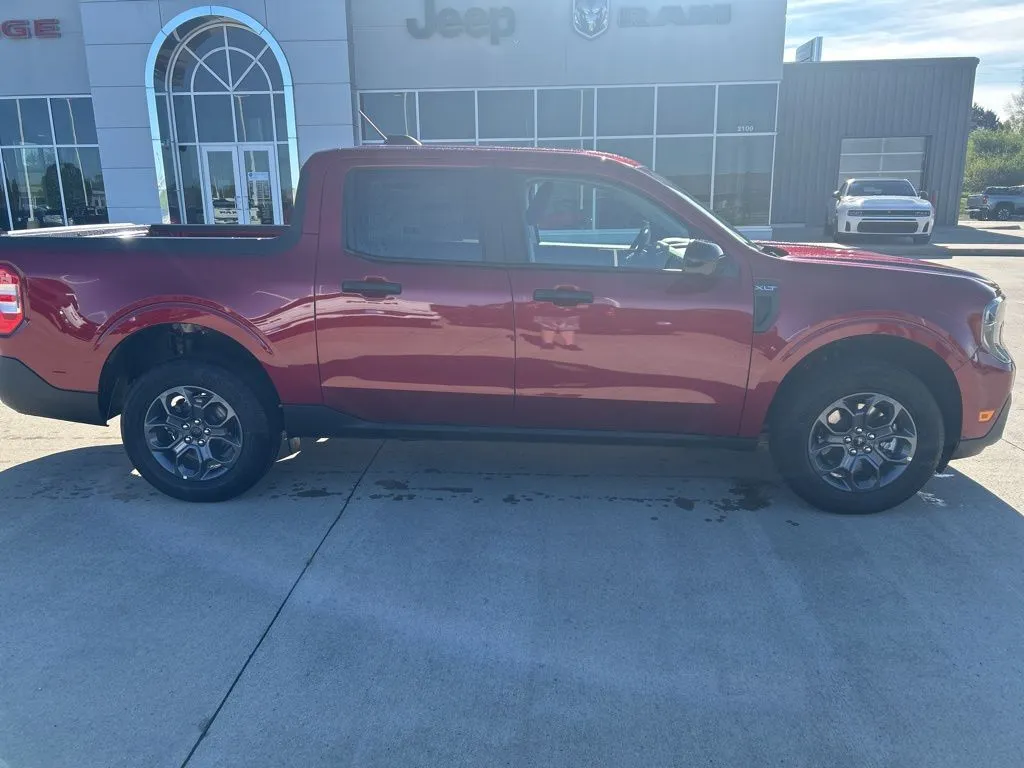 2026 Ford Maverick XLT - Photo 7