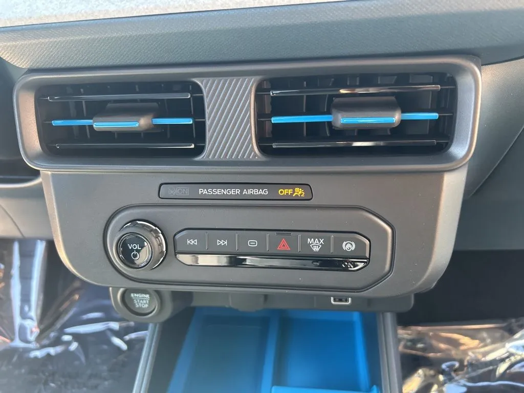 2026 Ford Maverick XLT - Photo 30