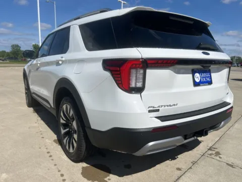 Another view of 2026 Ford Explorer Platinum for sale in Newton, IA at Gregg Young Ford of Newton