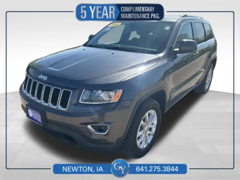 Gray 2016 Jeep Grand Cherokee Laredo for sale in Newton, IA