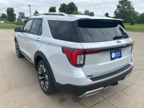 Another view of 2026 Ford Explorer Platinum for sale in Newton, IA at Gregg Young Ford of Newton