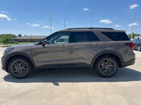 Photos of 2026 Ford Explorer ST-Line for sale in Newton, IA at Gregg Young Ford of Newton