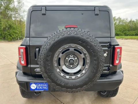 More photos of 2025 Ford Bronco Badlands at Gregg Young Ford of Newton, IA