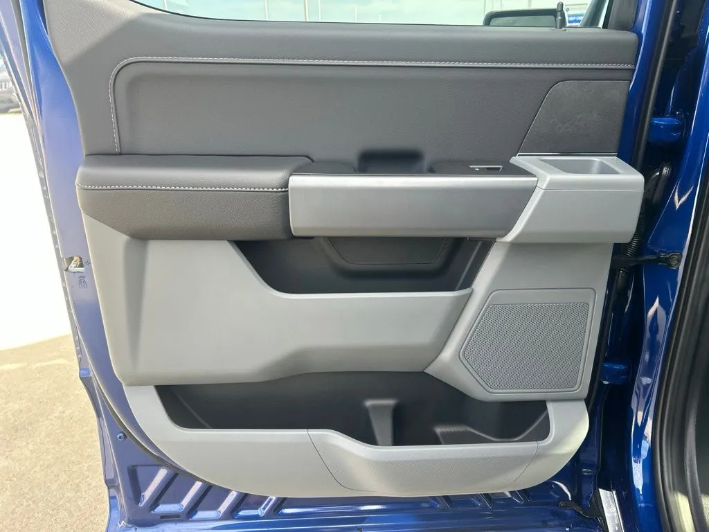 2026 Ford F-150 XLT - Photo 11