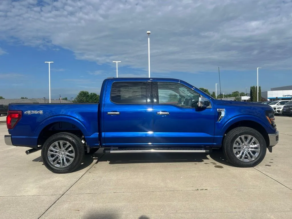 2026 Ford F-150 XLT - Photo 7