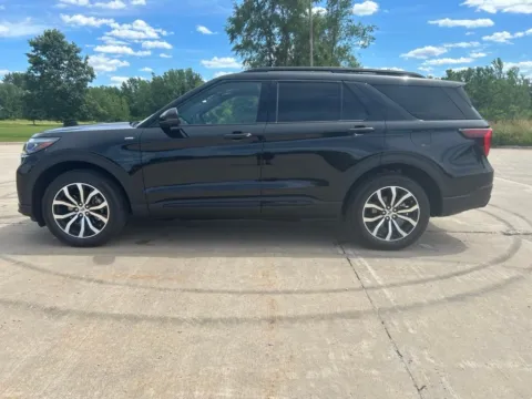 Photos of 2026 Ford Explorer ST-Line for sale in Newton, IA at Gregg Young Ford of Newton