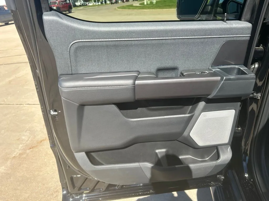 2026 Ford F-150 Lariat - Photo 17